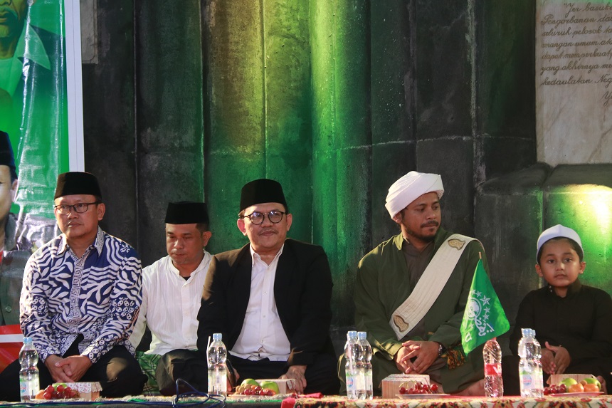 Ribuan Jamaah Ikuti Gema Sholawat Peringatan Maulid Nabi