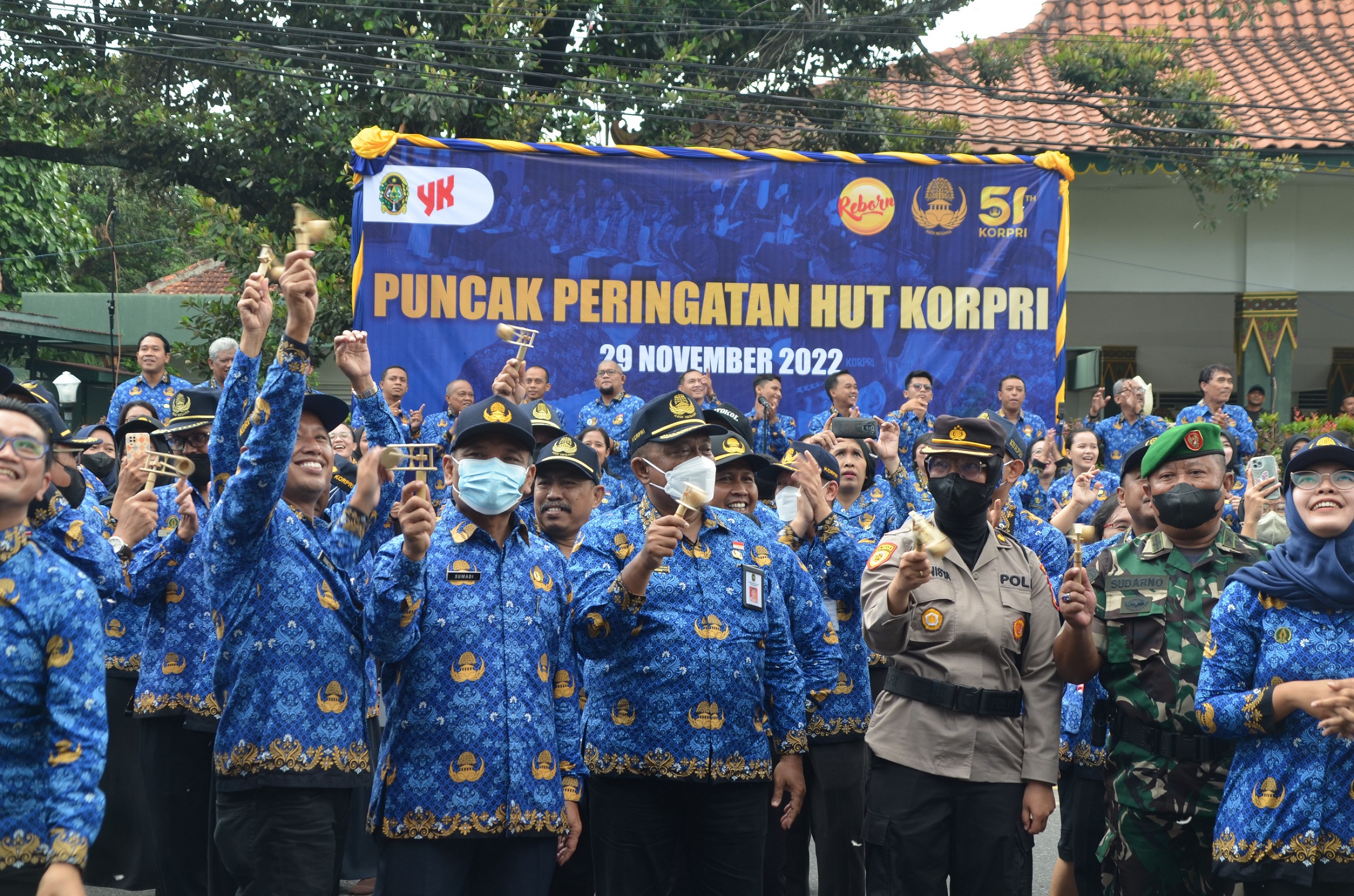 Tarian Flashmob Meriahkan Puncak HUT ke-51 KORPRI Kota Yogya