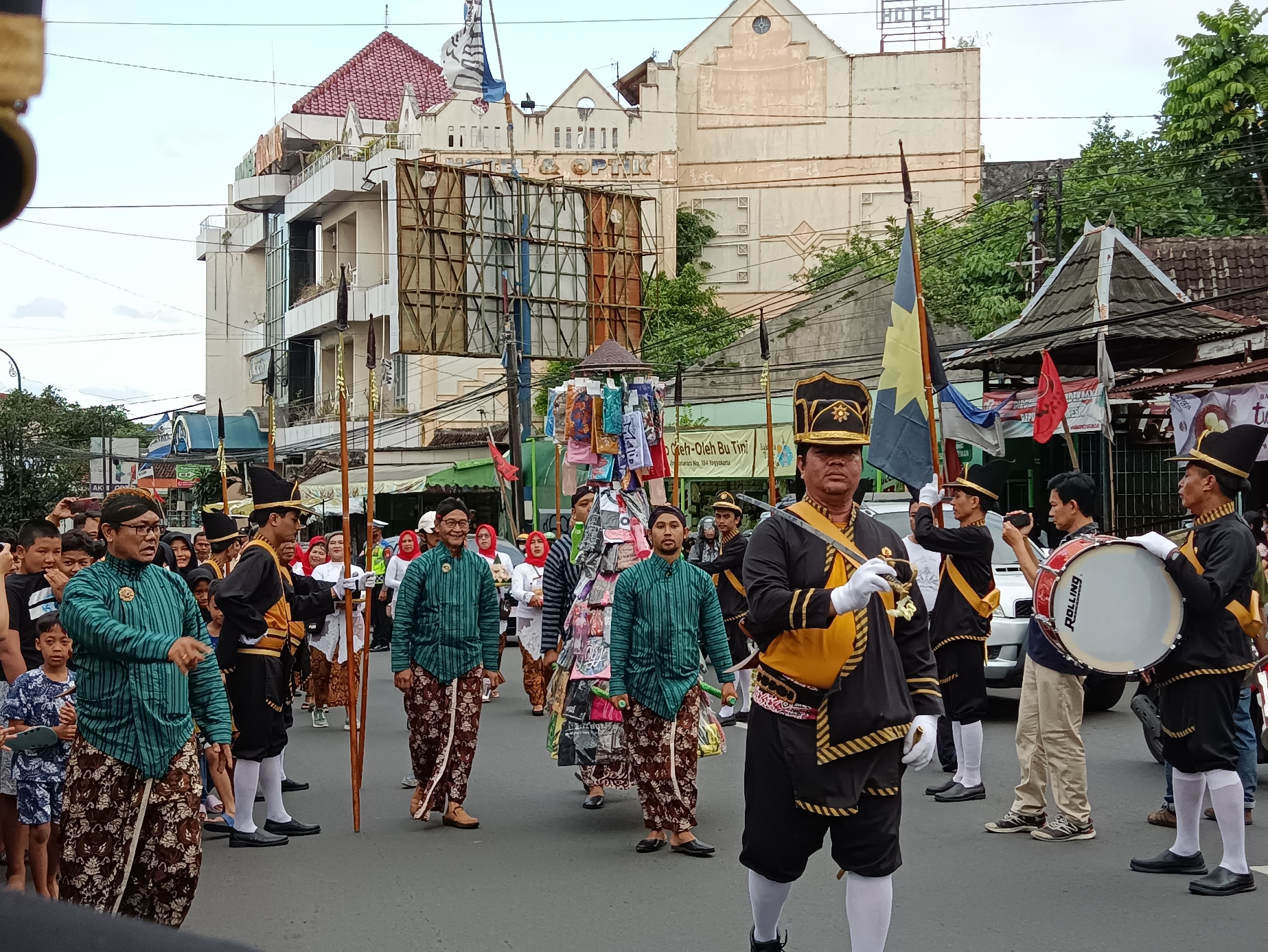 Tradisi Ruwahan Wujud Syukur Warga Suryatmajan Sambut Ramadan