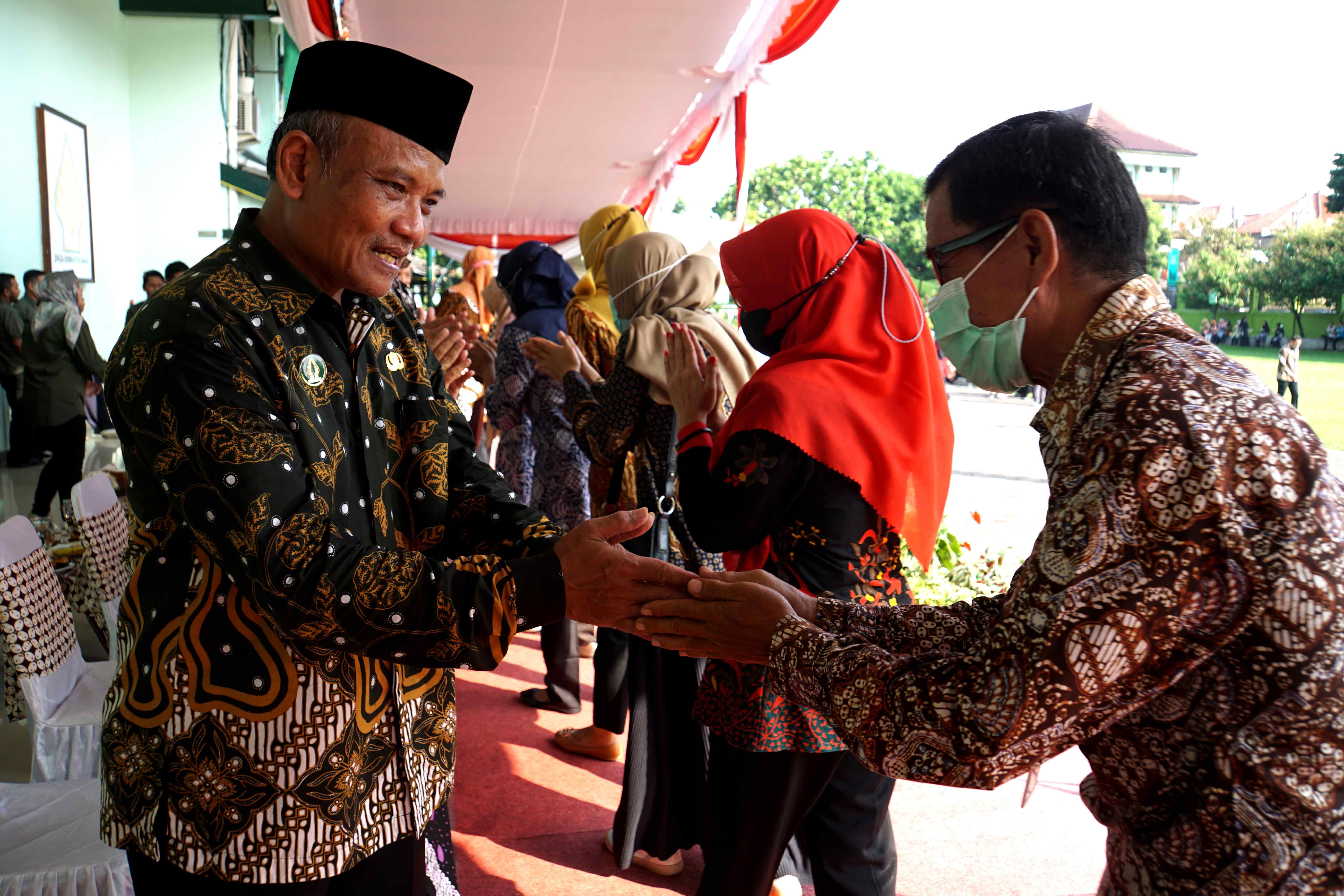 Penjabat Walikota Syawalan Bersama Karyawan Pemkot Yogya