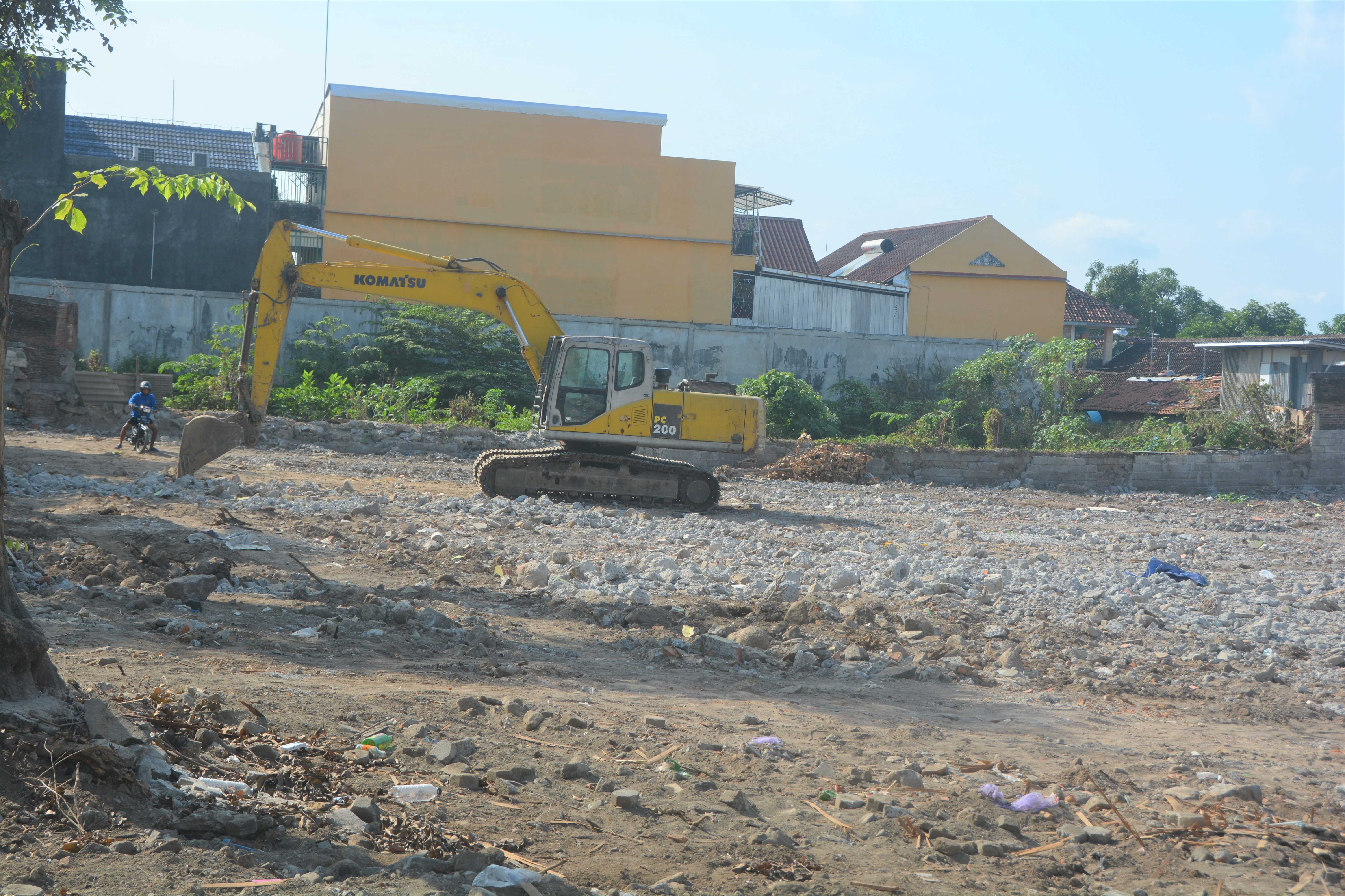 Juni Pembangunan Pasar Sentul Dimulai