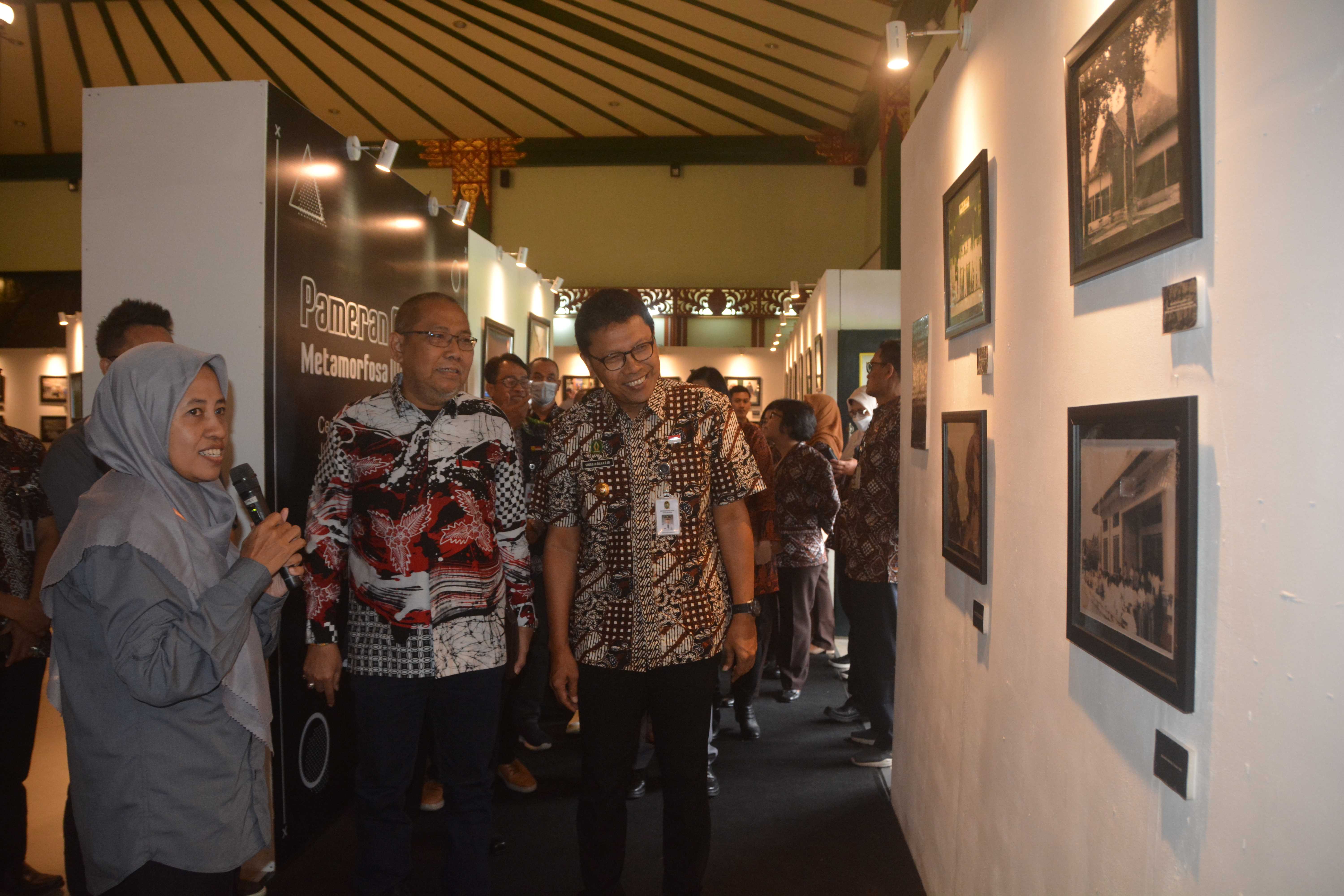 Refleksi Pembangunan Lewat Pameran Foto Metamorfosa Wajah Kota Jogja   