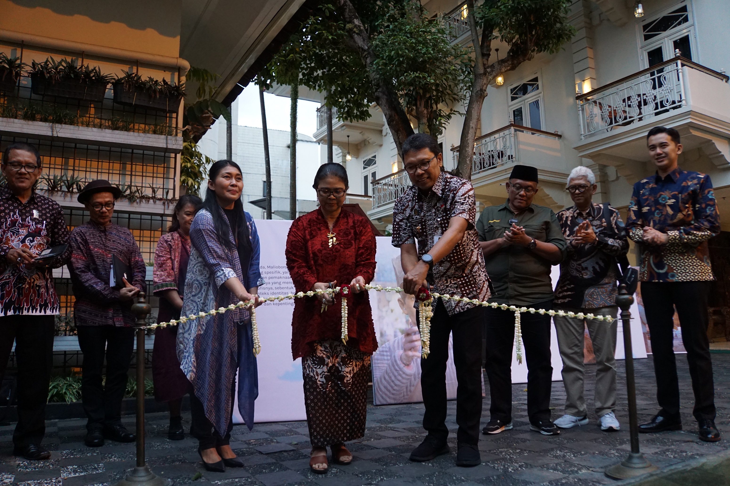 Merangkum Memori Kolektif Malioboro Lewat Prangko