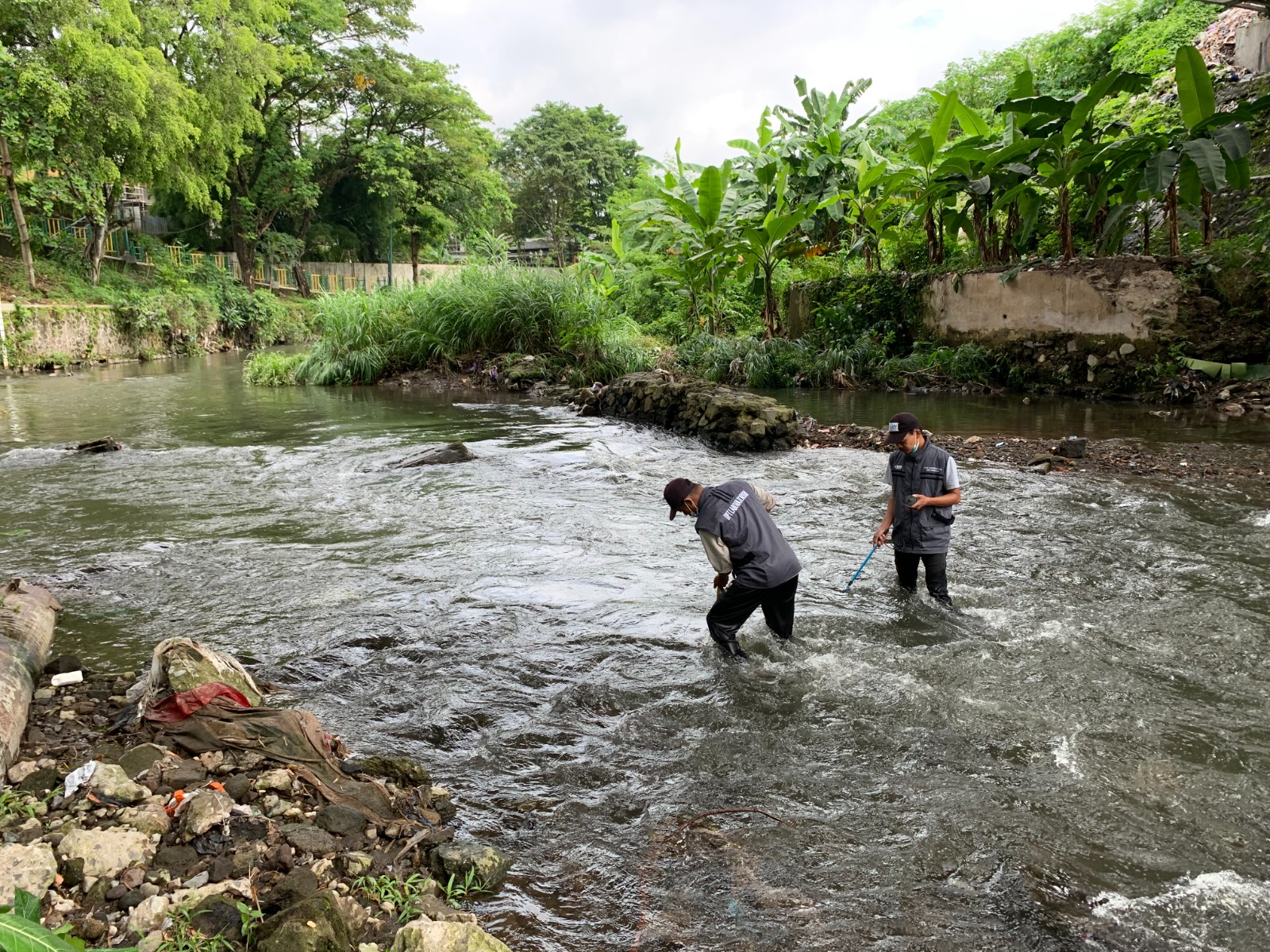 Jaga Kualitas Air, Warga Diimbau Tak Buang Sampah di Sungai