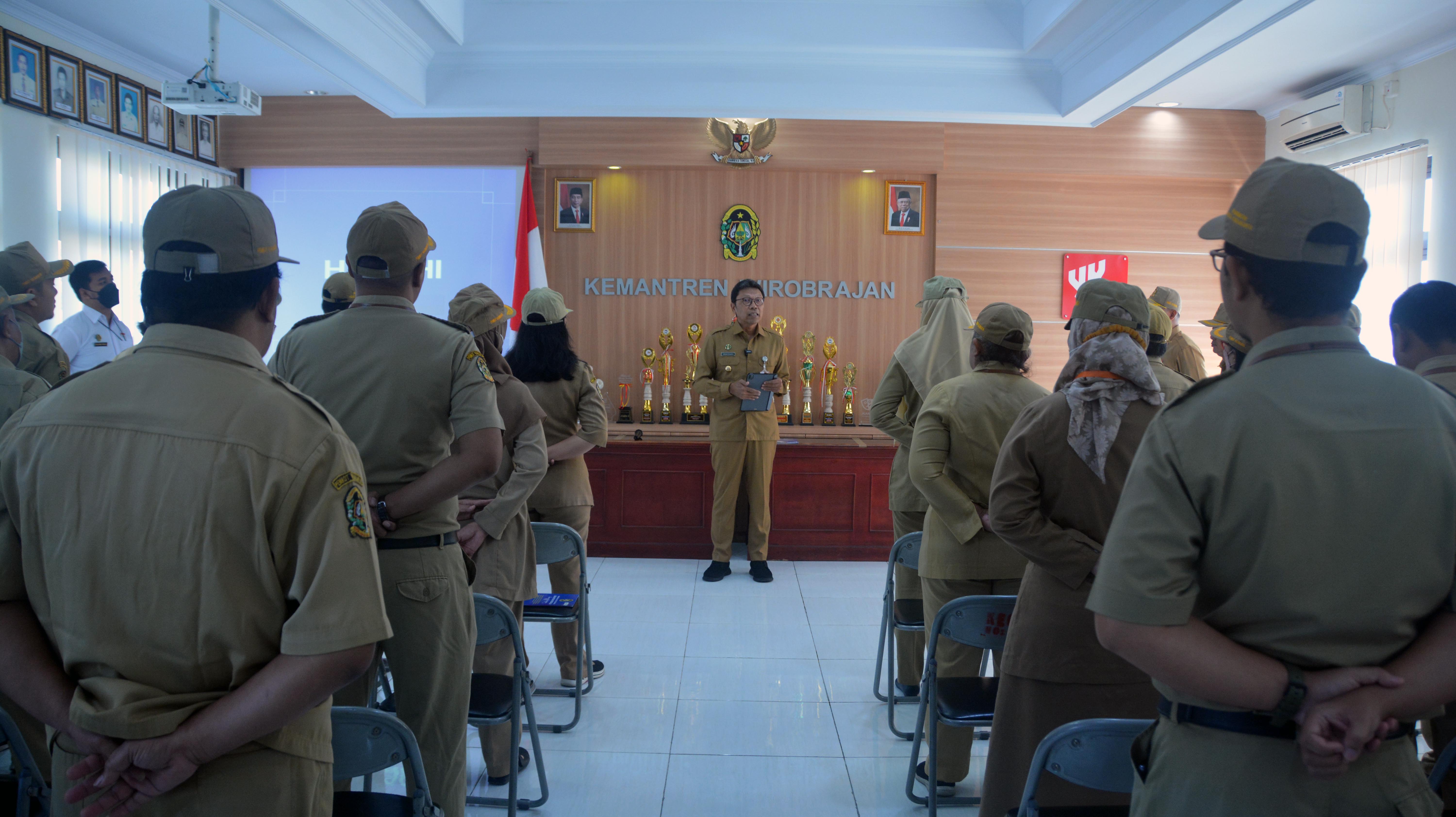 Kemantren Diminta Perhatikan Penanganan Kemiskinan, Stunting dan Sampah   