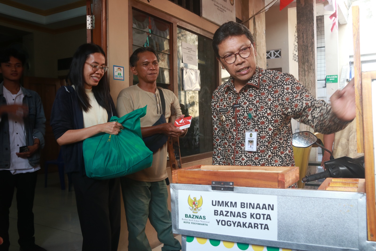 Penyerahan Bantuan Disabilitas Bantu Tingkatkan Perekonomian Warga