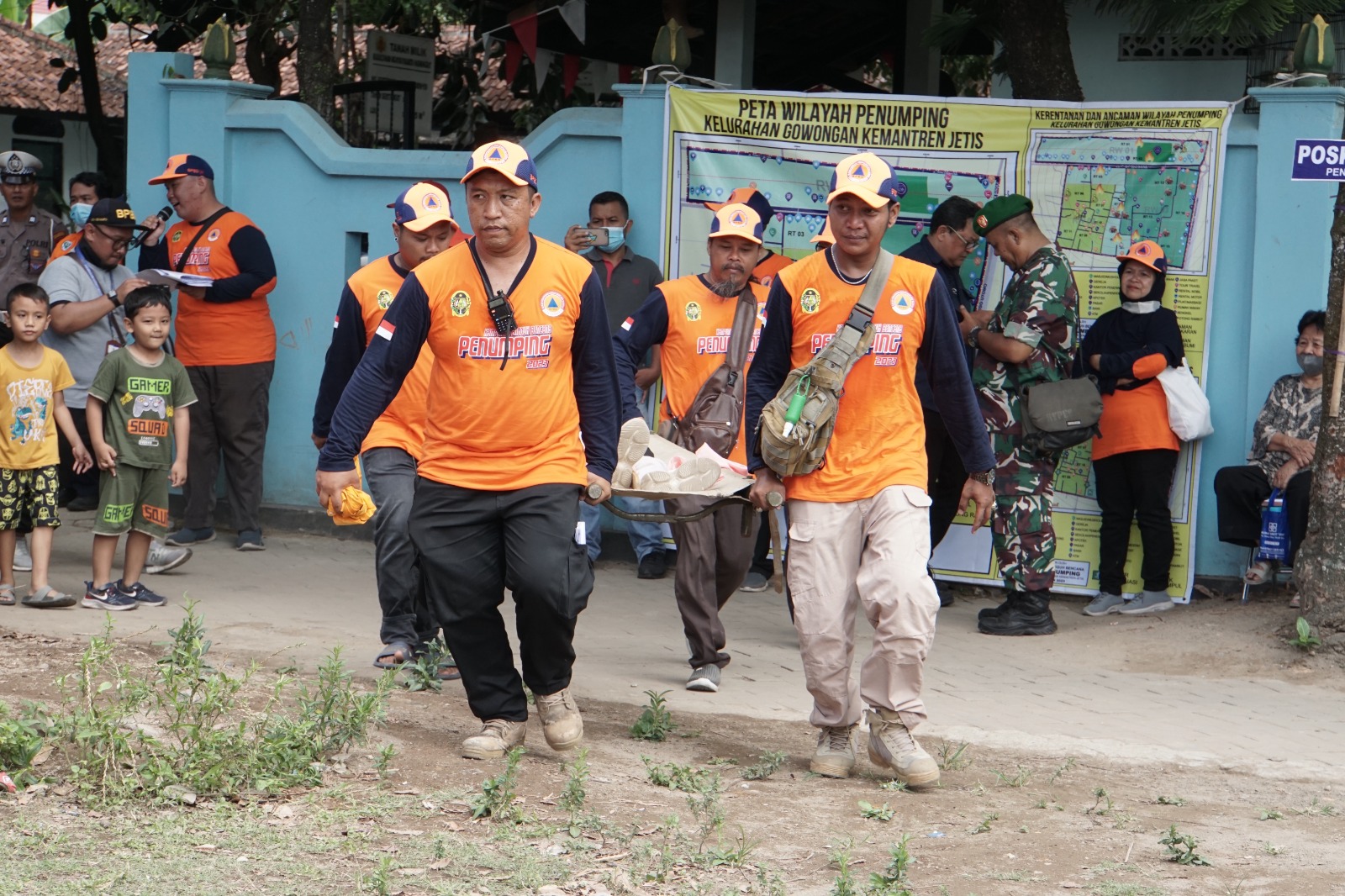 Simulasi Gempa Bumi Perkuat KTB Penumping Hadapi Bencana