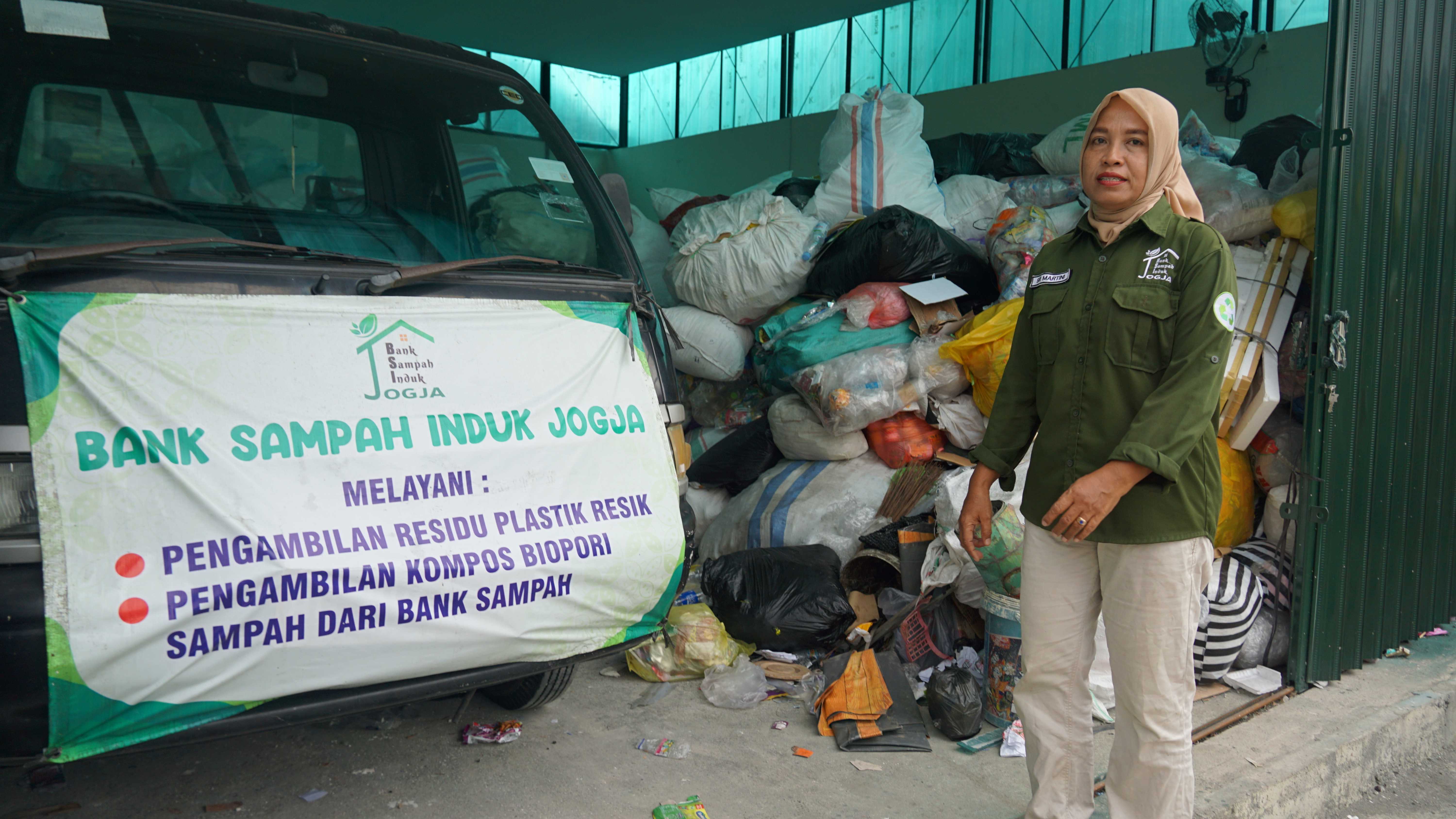 Geliat Bank Sampah Induk Jogja Serap Belasan Ton Sampah   