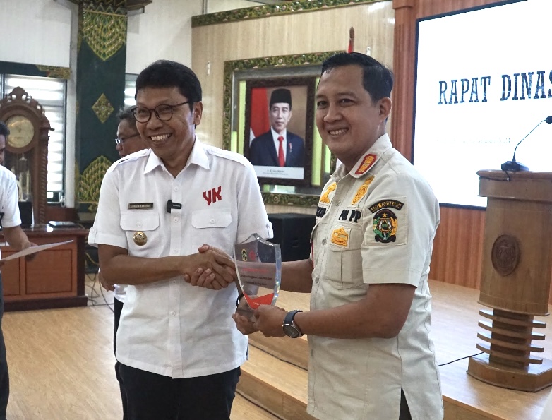 Penggunaan Produk Dalam Negeri Satpol PP Tertinggi se-Kota Yogya