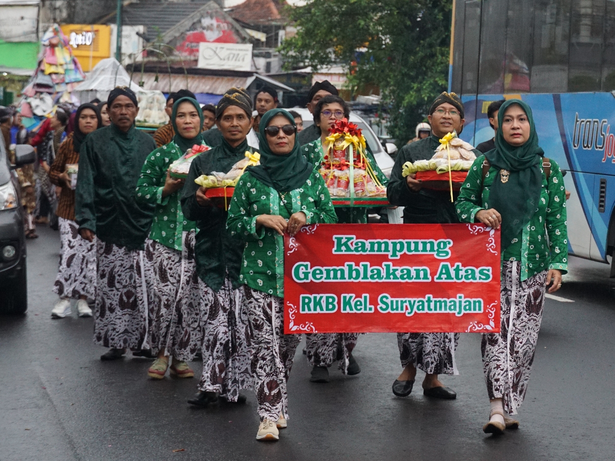 Kirab Ruwahan Ageng Saling Memaafkan Sambut Ramadan