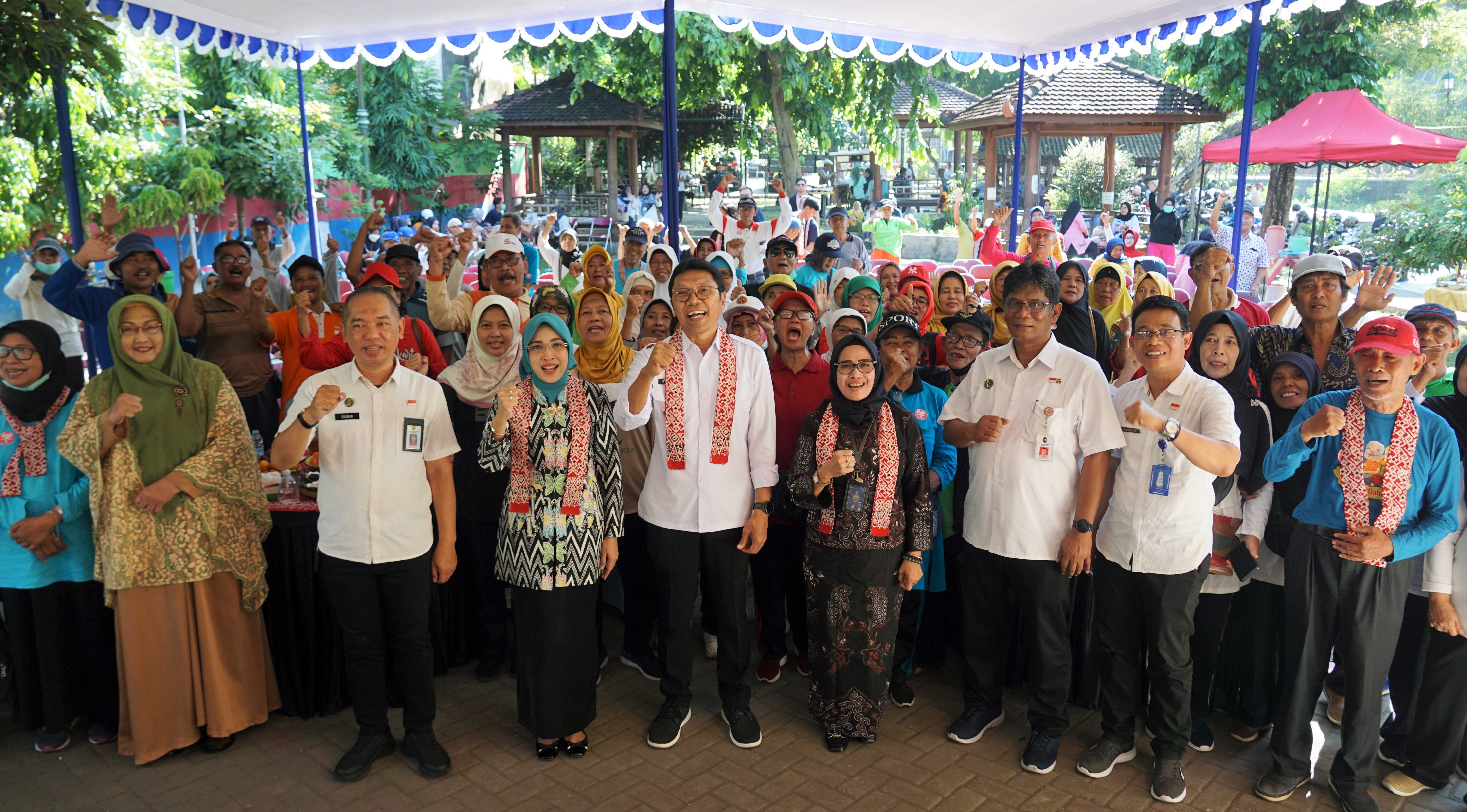 Peringatan HLUN Wujudkan Lansia Yogya Sehat, Bahagia dan Mandiri   