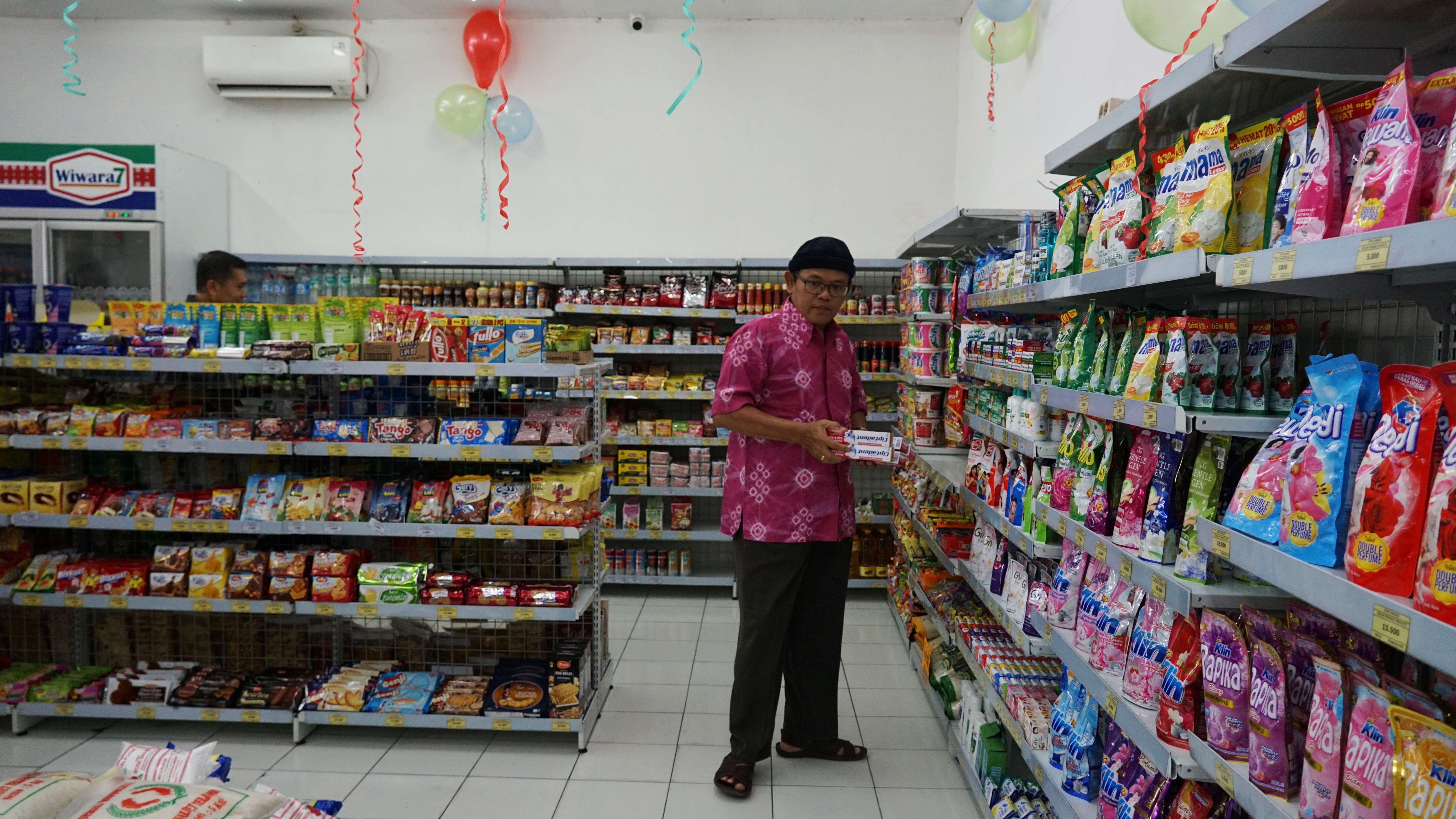 Koperasi Pegawai Pemkot Yogya Buka Minimarket Wiwara 7   