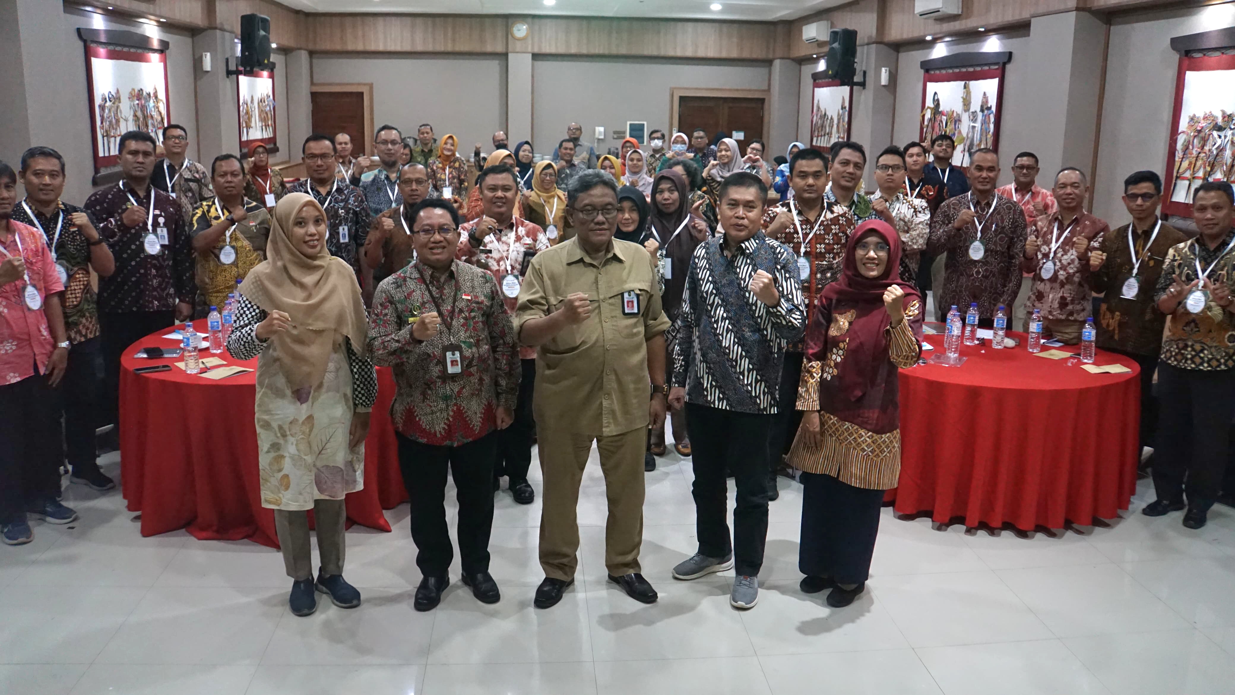 40 Pegawai Unjuk Prestasi dalam Penghargaan ASN EOTY 2024