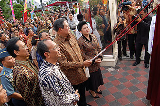 PRESIDEN RESMIKAN TAMAN PINTAR